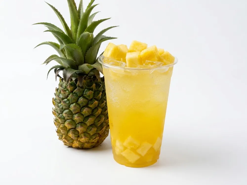 Pineapple fruit refresher